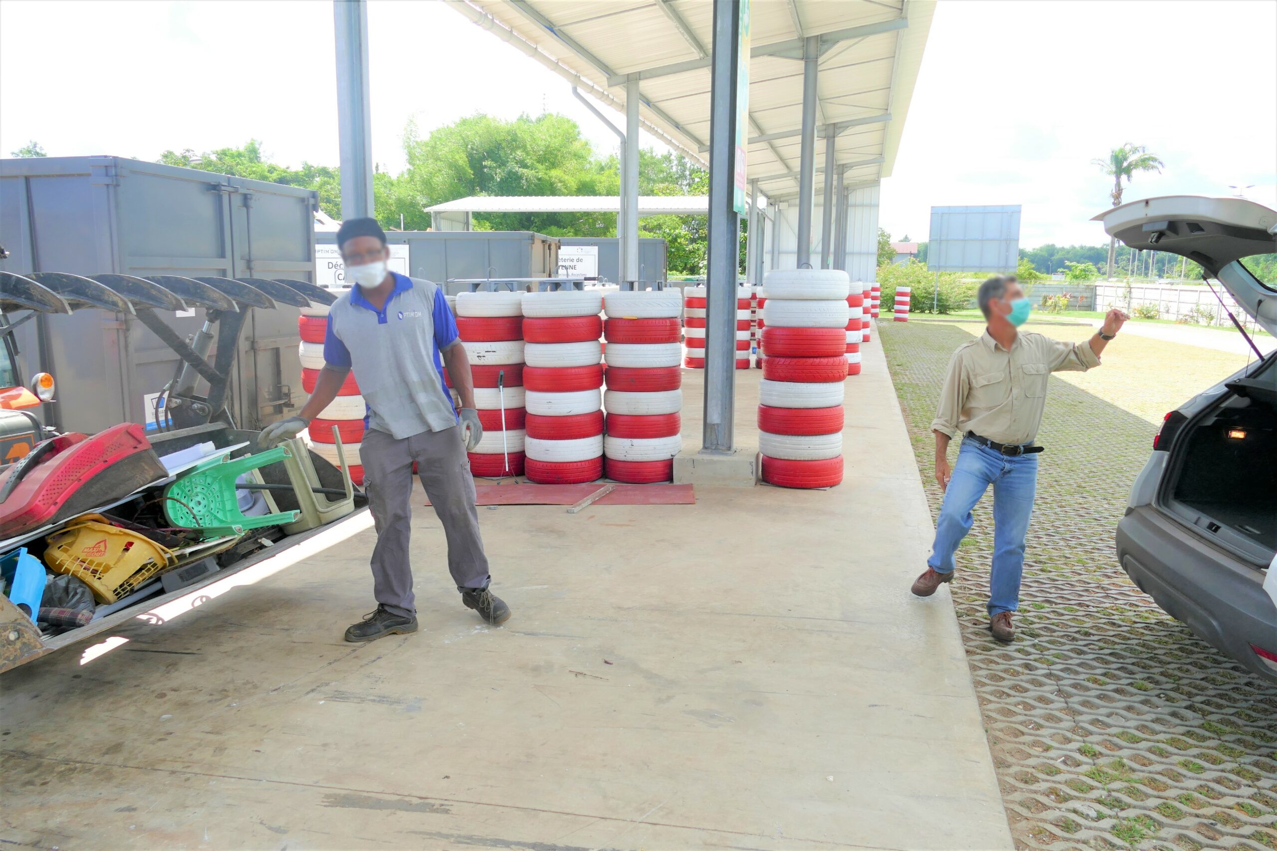 Déchetterie de Cayenne Parking de dépôt d'objets encombrants