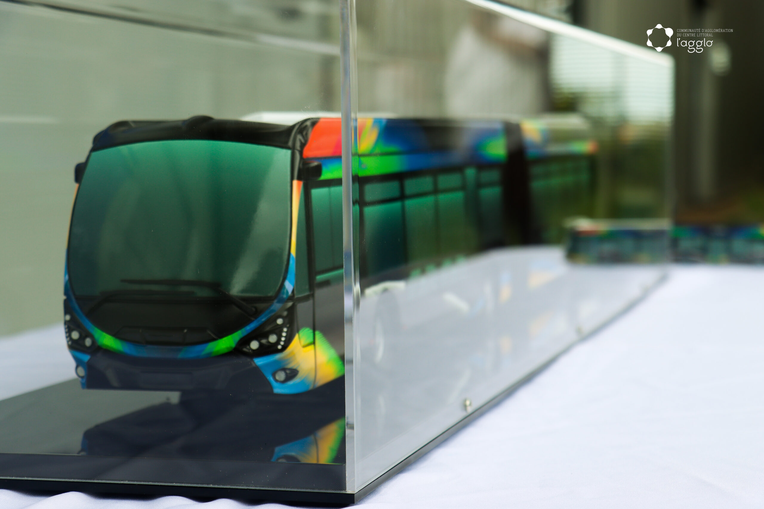 Découvrez les futurs bus de Yanéo